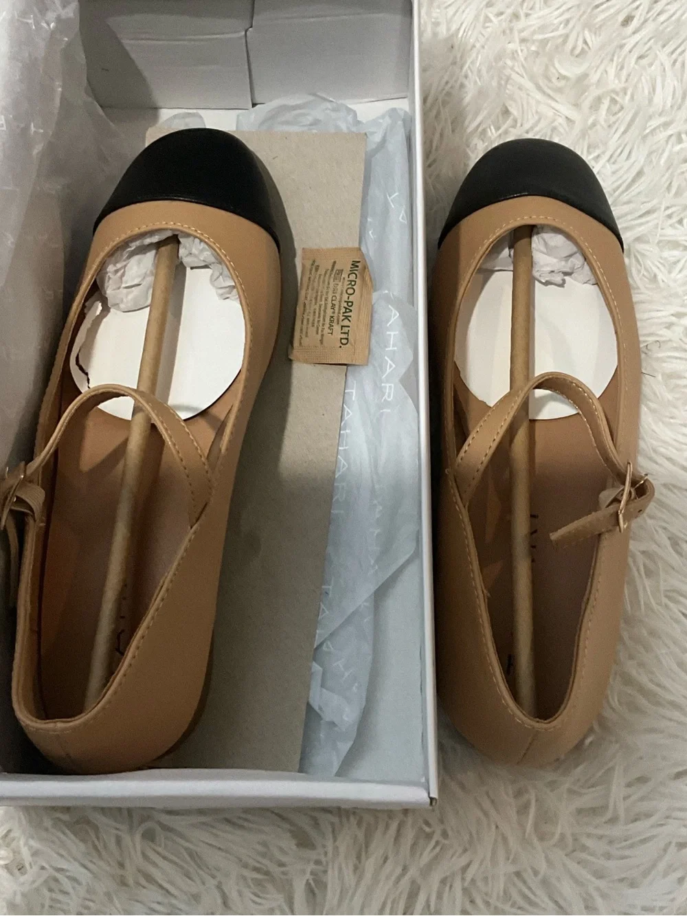 Tahari Two-Tone Tan and Black Mary Jane Flats - Picture 10 of 10